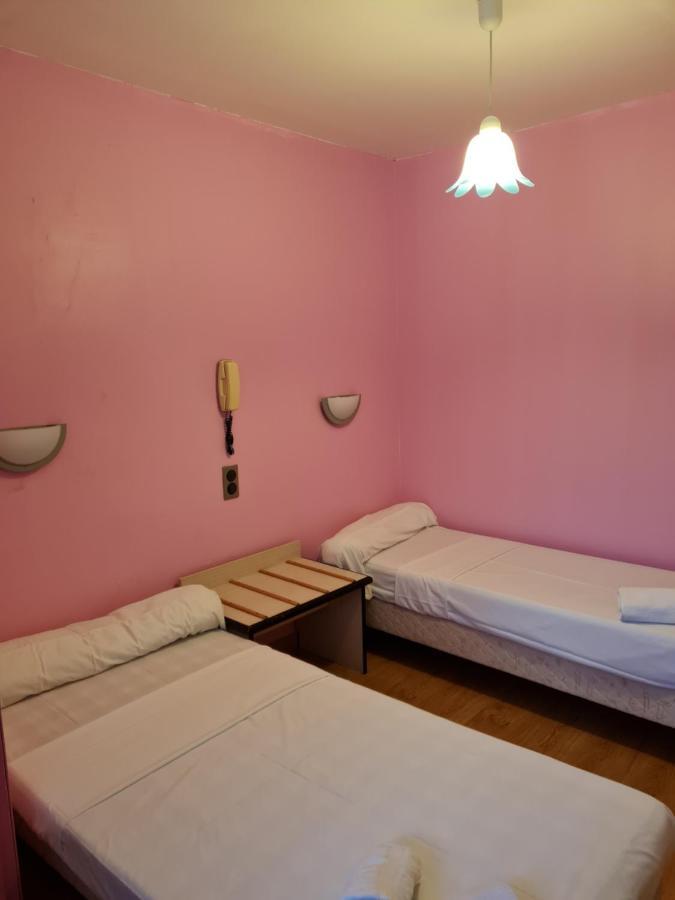 Hotel Le Milan Lourdes Exterior photo
